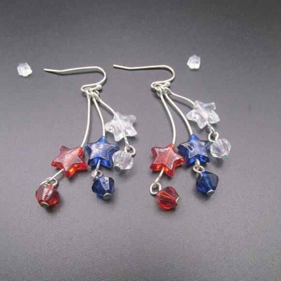 NWOT Red/White/Blue Silver Plated Patriotic American Star Beaded Dangle Earrings - Picture 3 of 3